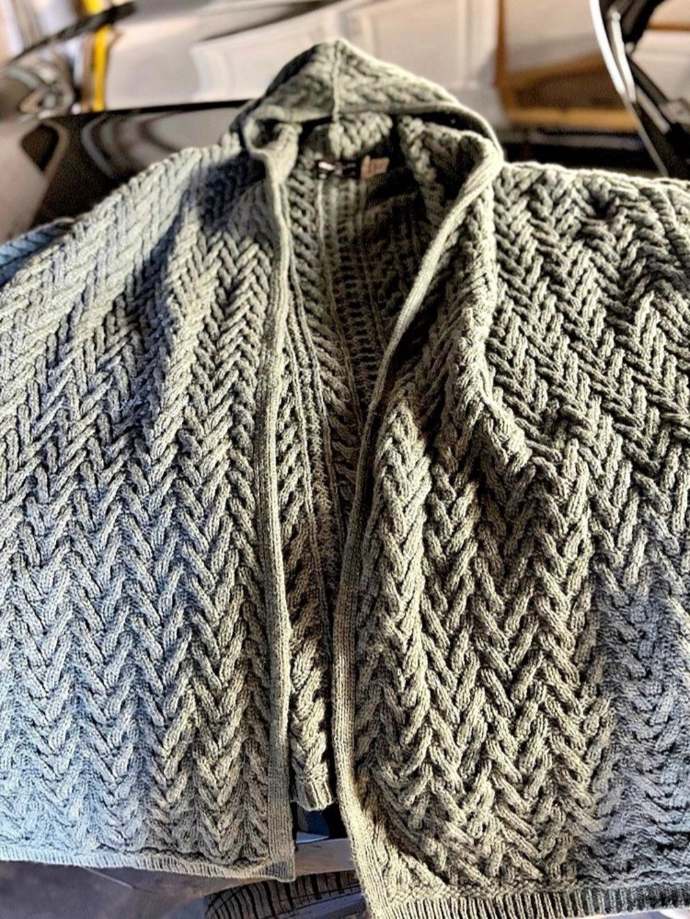 The Irish Store Gray Wool Knit Cardigan Like New